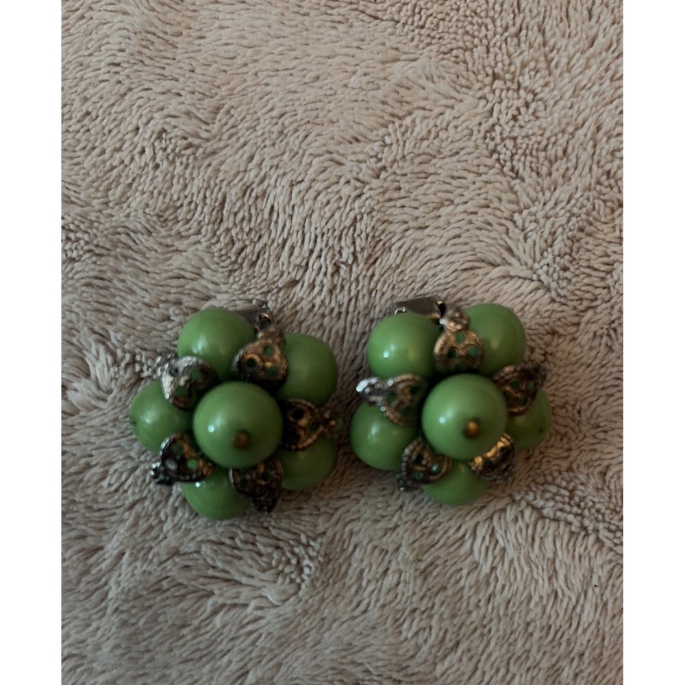 Vintage Green & Silver Beaded Clip On Earrings